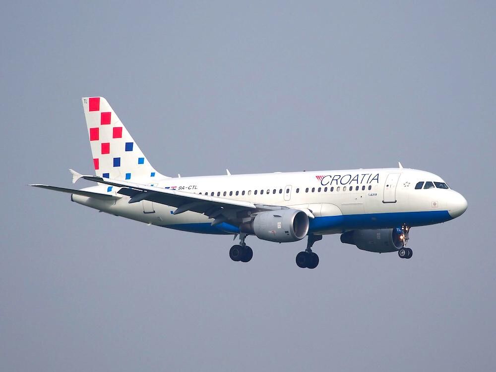Croatia Airlines plane