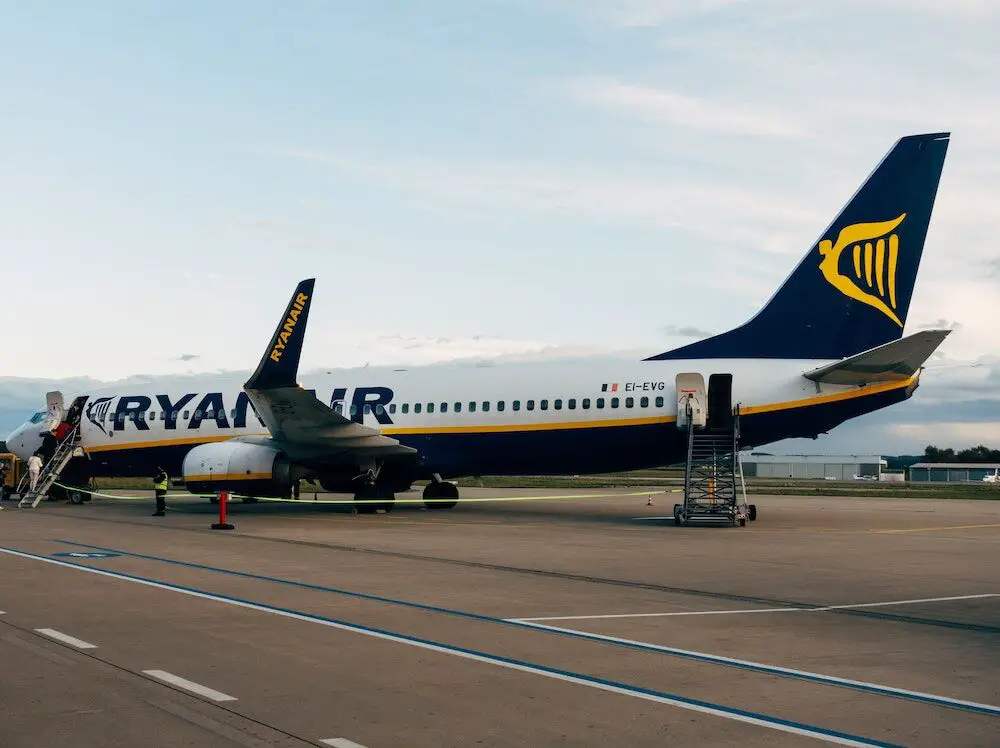 Ryanair airplane