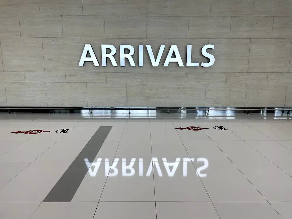 Bahrain airport arrivals
